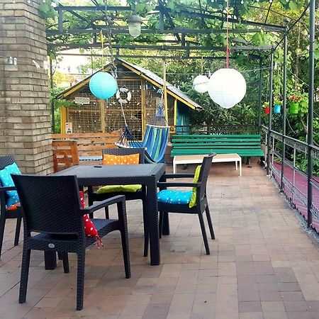 Green House In Batumi Exterior foto